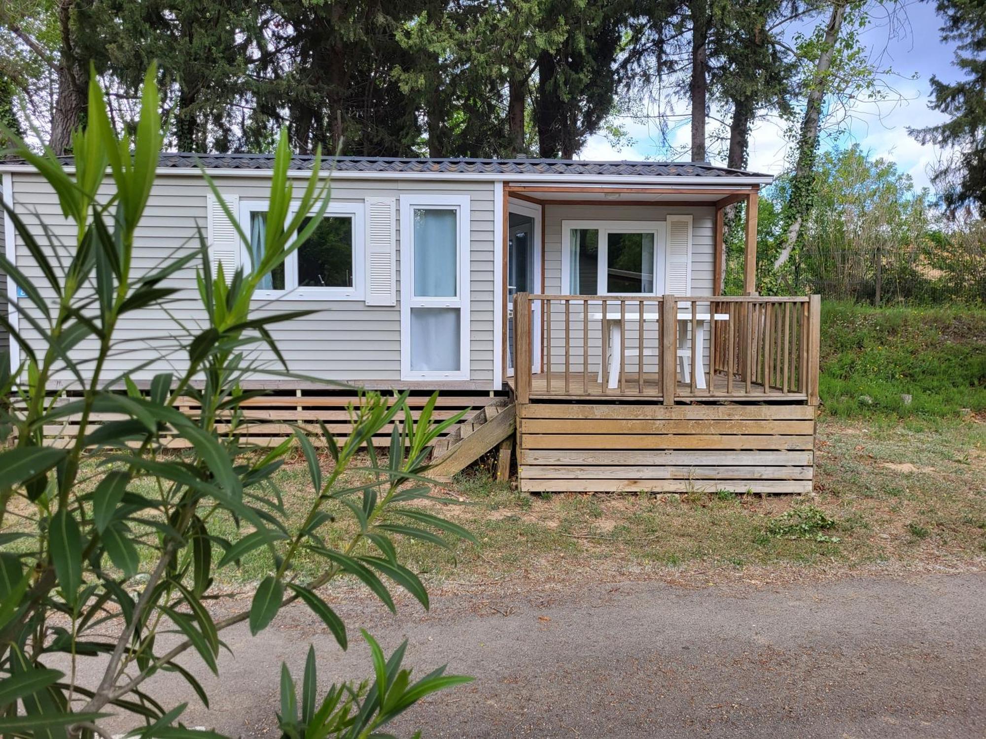 Camping Le Val De Cesse Mirepeisset Exterior photo